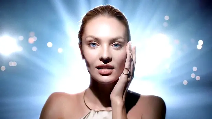 Max Factor.Miracle Touch Foundation